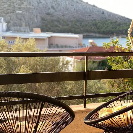 The Lemon Breeze Appartement