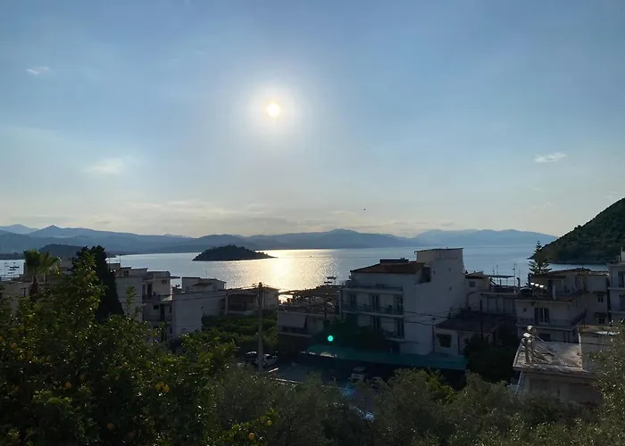 The Lemon Breeze Toló